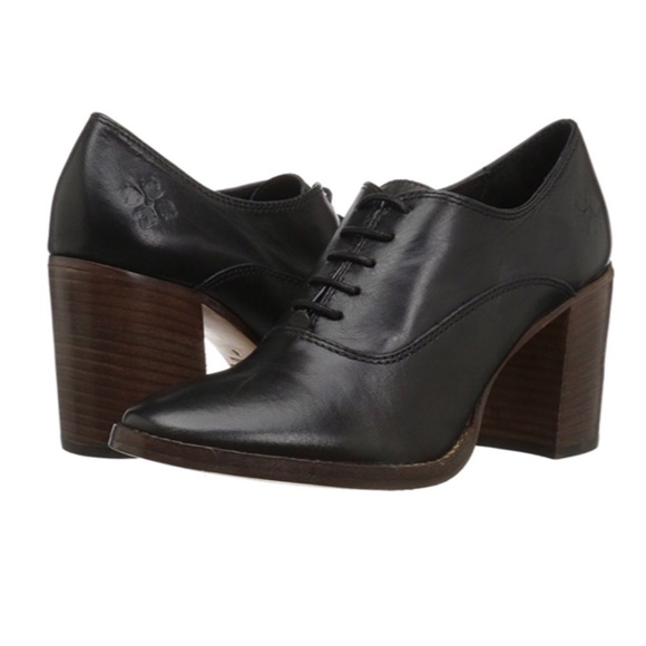 Patricia Nash Anna Leather Blockheeled 